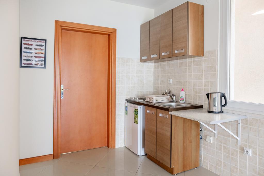 Apartments Riverside ヘルツェグ・ノヴィ エクステリア 写真