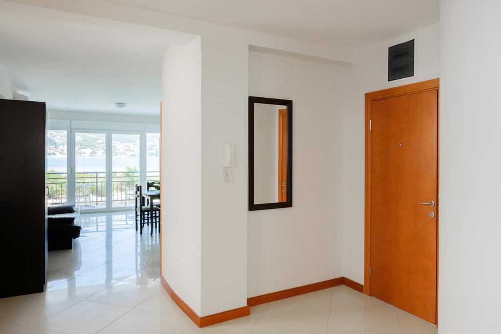 Apartments Riverside ヘルツェグ・ノヴィ エクステリア 写真